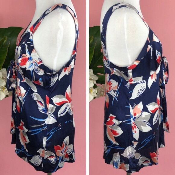 Guess Jeans Silk Navy Tropical Orchid Floral 4th of July Top - Picture 3 of 8